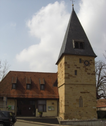 Mehrzweckhaus in Hölzern