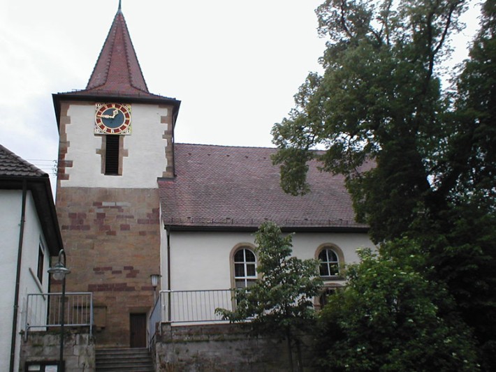 Ev. Pfarrkirche zum heiligen Kreuz